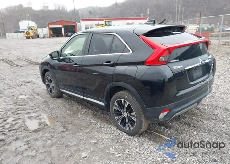2018 Mitsubishi Eclipse Cross Se/Sel z USA, uszkodzony, nr VIN JA4AT5AA9JZ070409